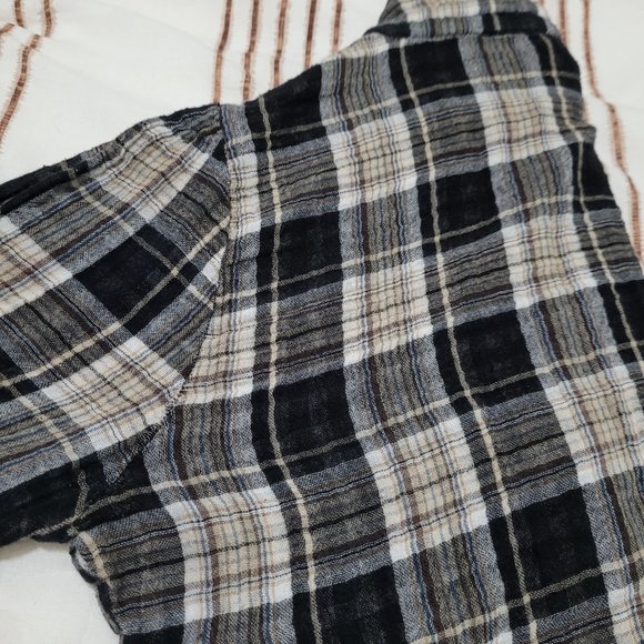 Love Stitch - Flannel Button Down - Size M - Picture 13 of 13